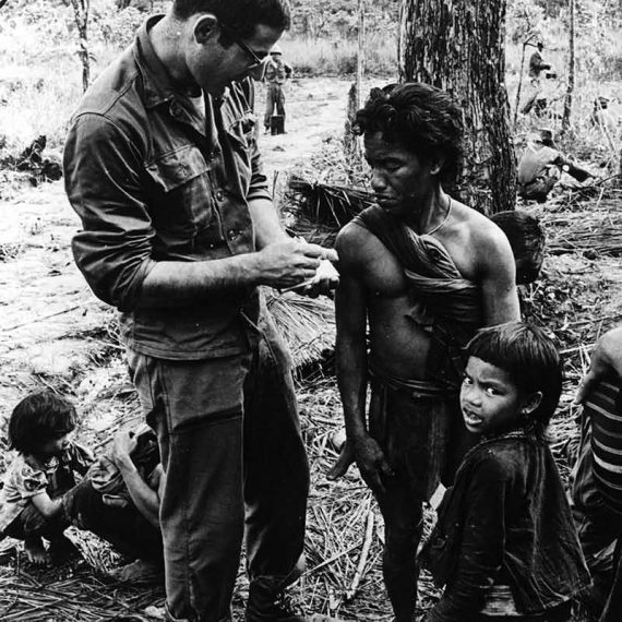 Halberstam interviews Montagnard tribesman, Vietnam, 1962
