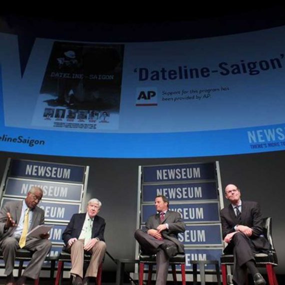 Sheehan (2nd from left), George Packer, Herman at Newseum – 2015