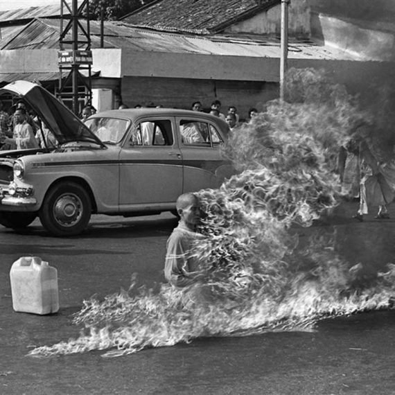 Thich Quan Duc, Saigon – 1963 (photo by Malcolm Browne)